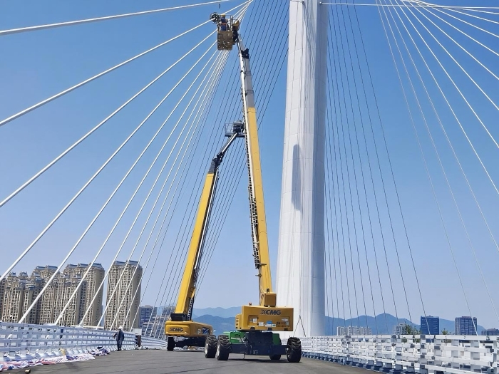 穩(wěn)如磐石！XGS70K毫米級守護博士大橋“生命線”！